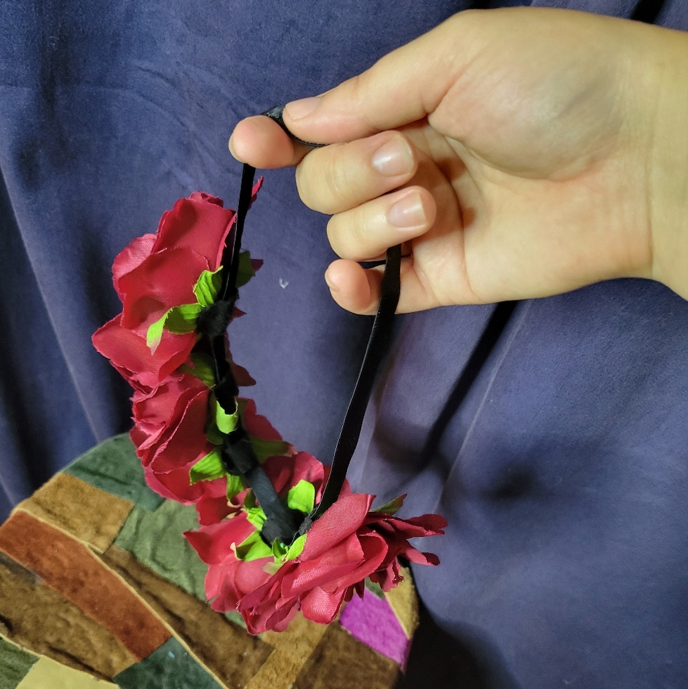 Red Fairy Rose Flower Crown! Elastic Headband! Like New!!